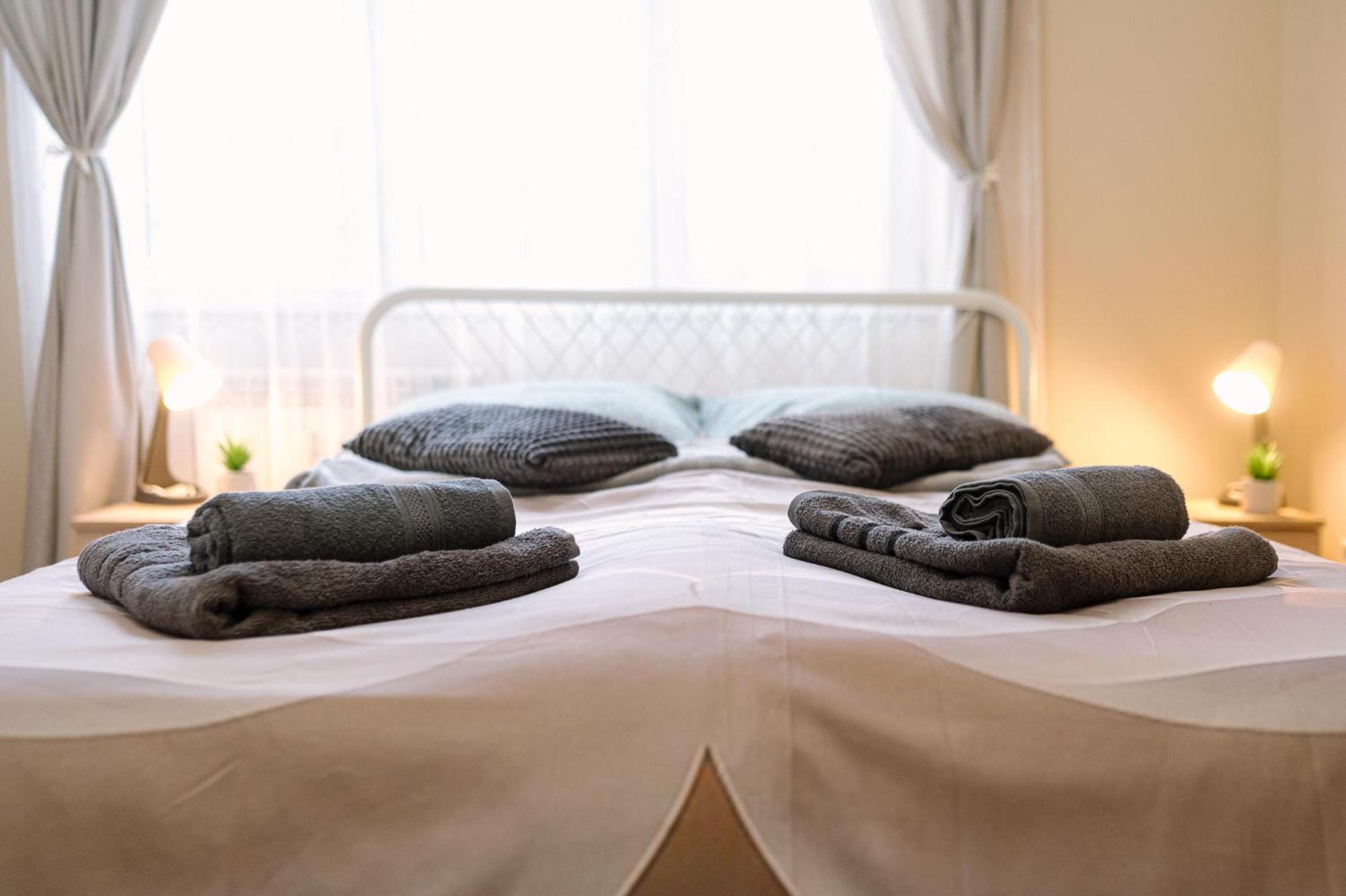 Grand Luxury By Ndk And National Stadium With Free Parking Apartament *